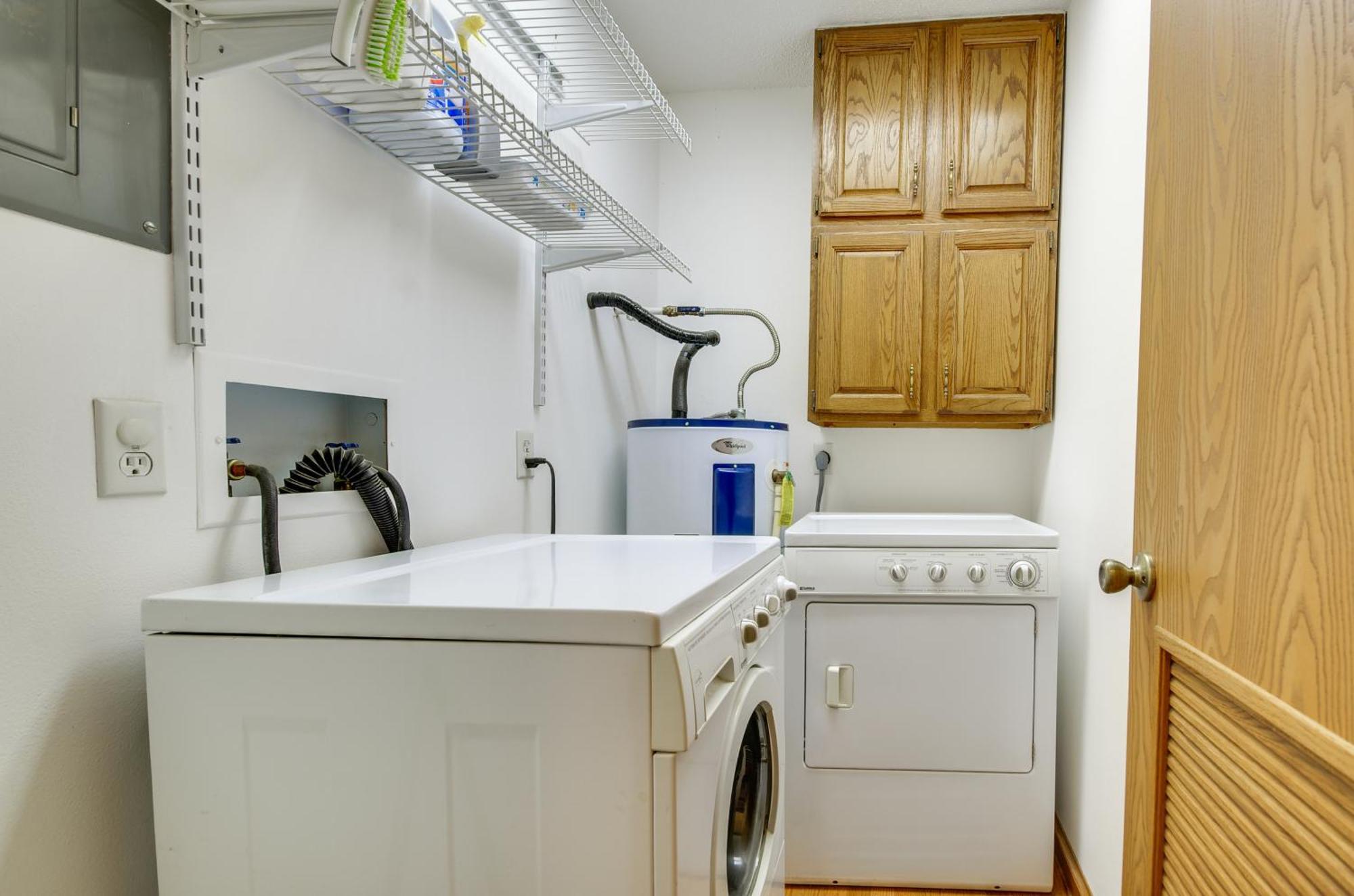 Cozy Lake Ozark Condo Rental With Grill, Pool Access Zewnętrze zdjęcie